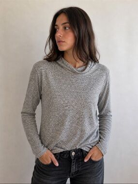 All In Motion Gray Hoodie Sweater Active Sweatshirt XL